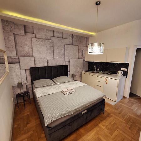 Square M. Lejlighed Beograd Eksteriør billede