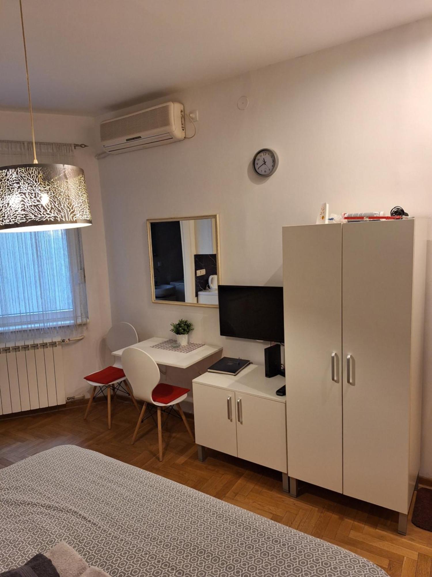 Square M. Lejlighed Beograd Eksteriør billede