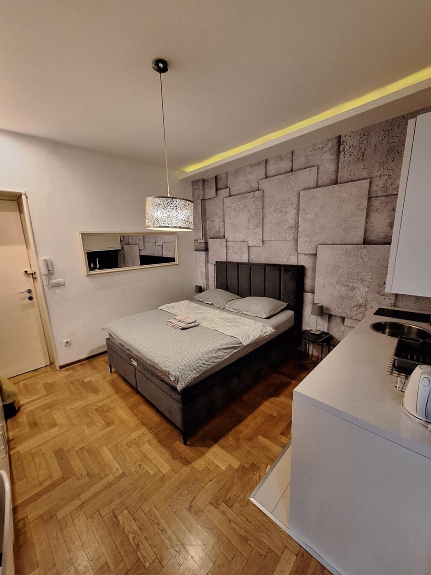 Square M. Lejlighed Beograd Eksteriør billede