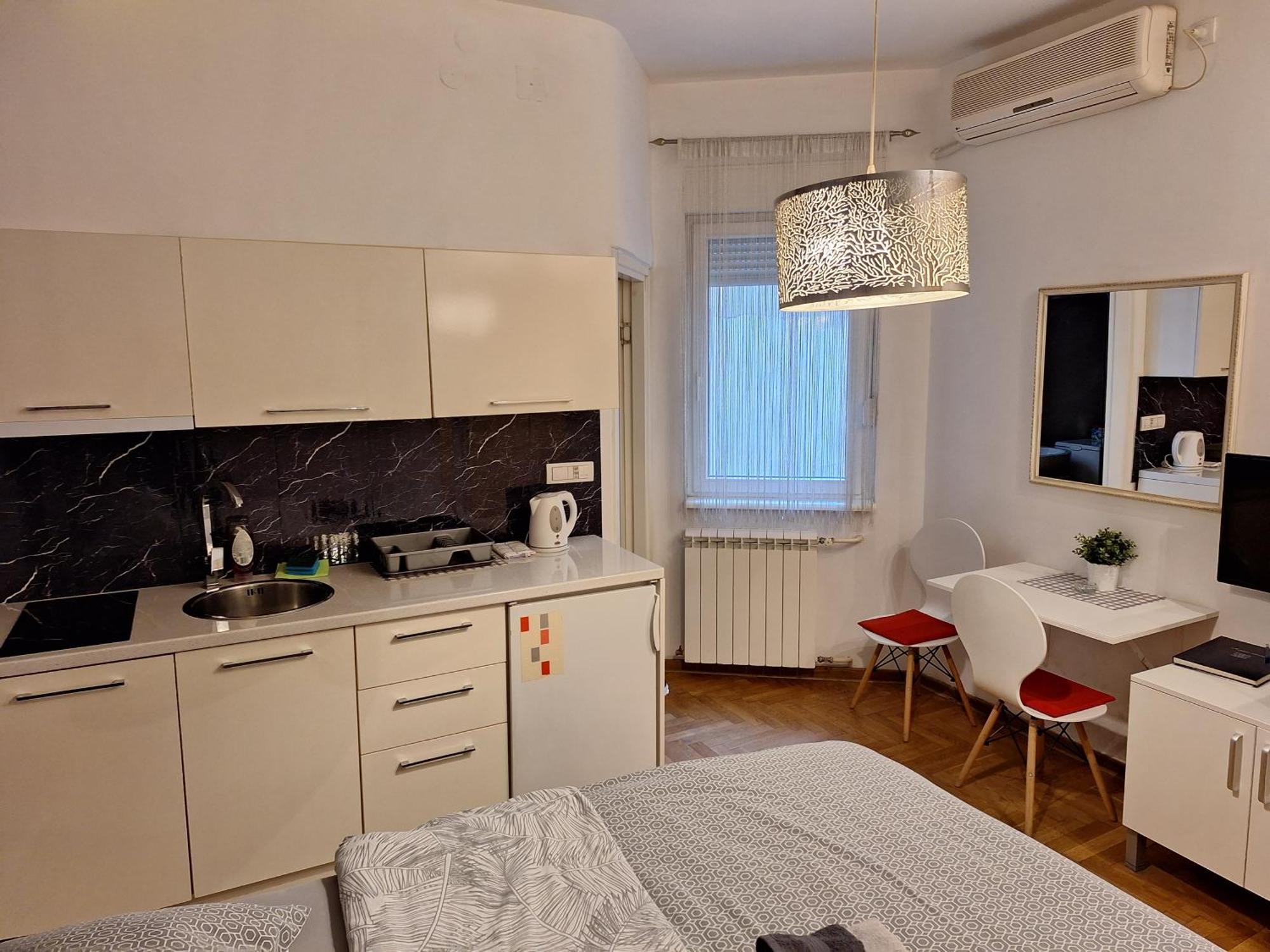 Square M. Lejlighed Beograd Eksteriør billede